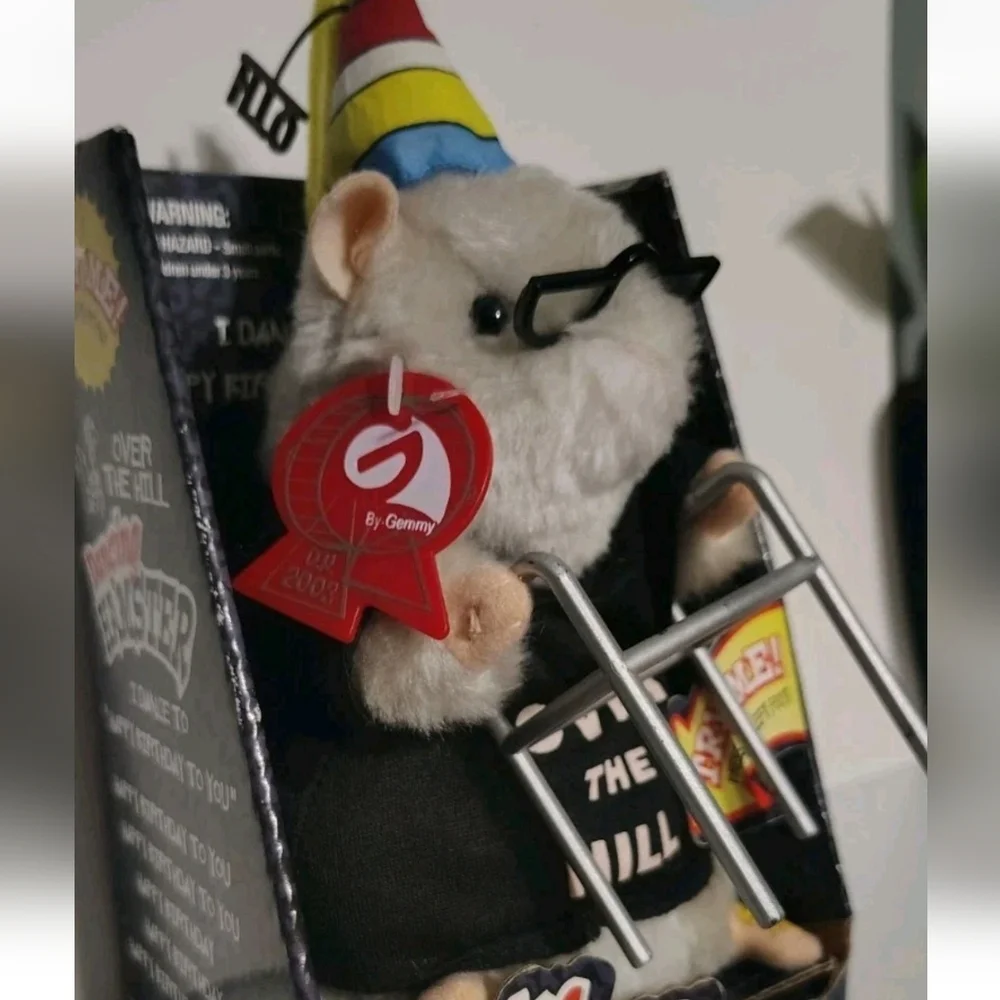 Gemmy Dancing Hamster Over The Hill Birthday Animated Singing (not Tested) 2003